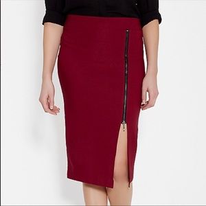 Maroon skirt with front zipper slit